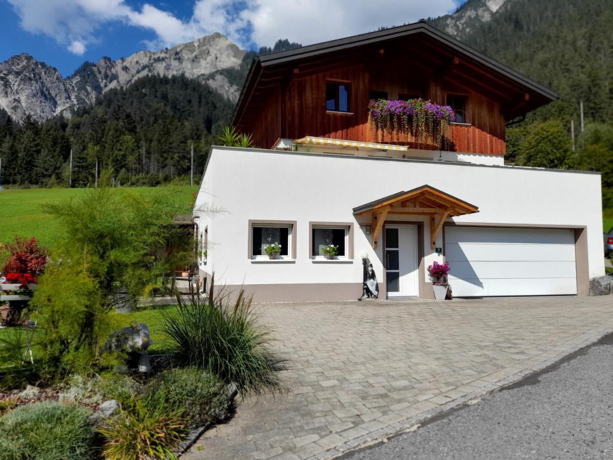 Haus Adrian Apartman Wald am Arlberg Kültér fotó